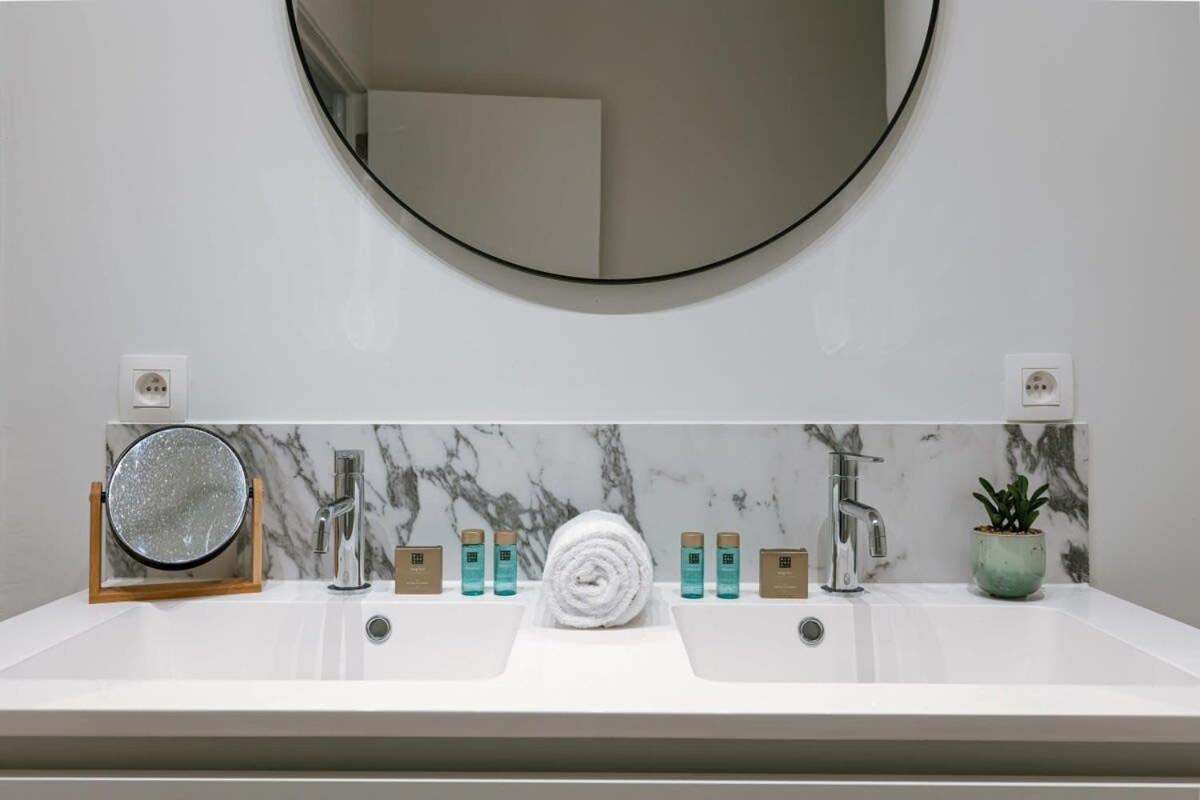 Huswell - Modern Located At Historical Main Square Appartamento Anversa