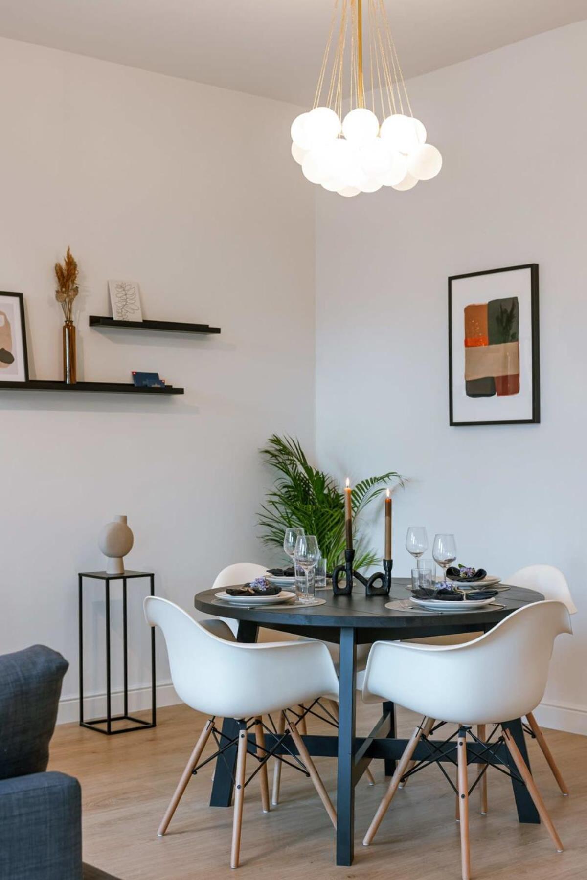 Huswell - Modern Located At Historical Main Square Appartamento Anversa