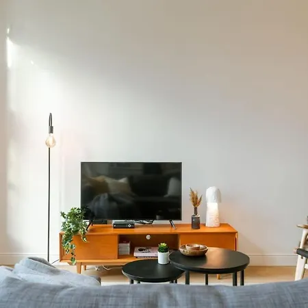 Huswell - Modern Apartment Located At Historical Main Square Antwerp Exterior photo