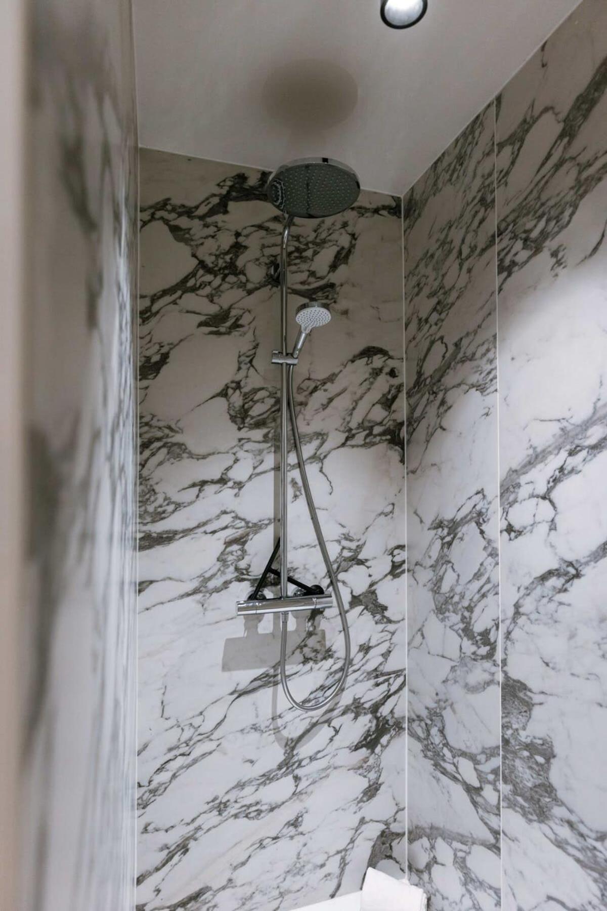Apartment Huswell - Modern Located At Historical Main Square Antwerpen